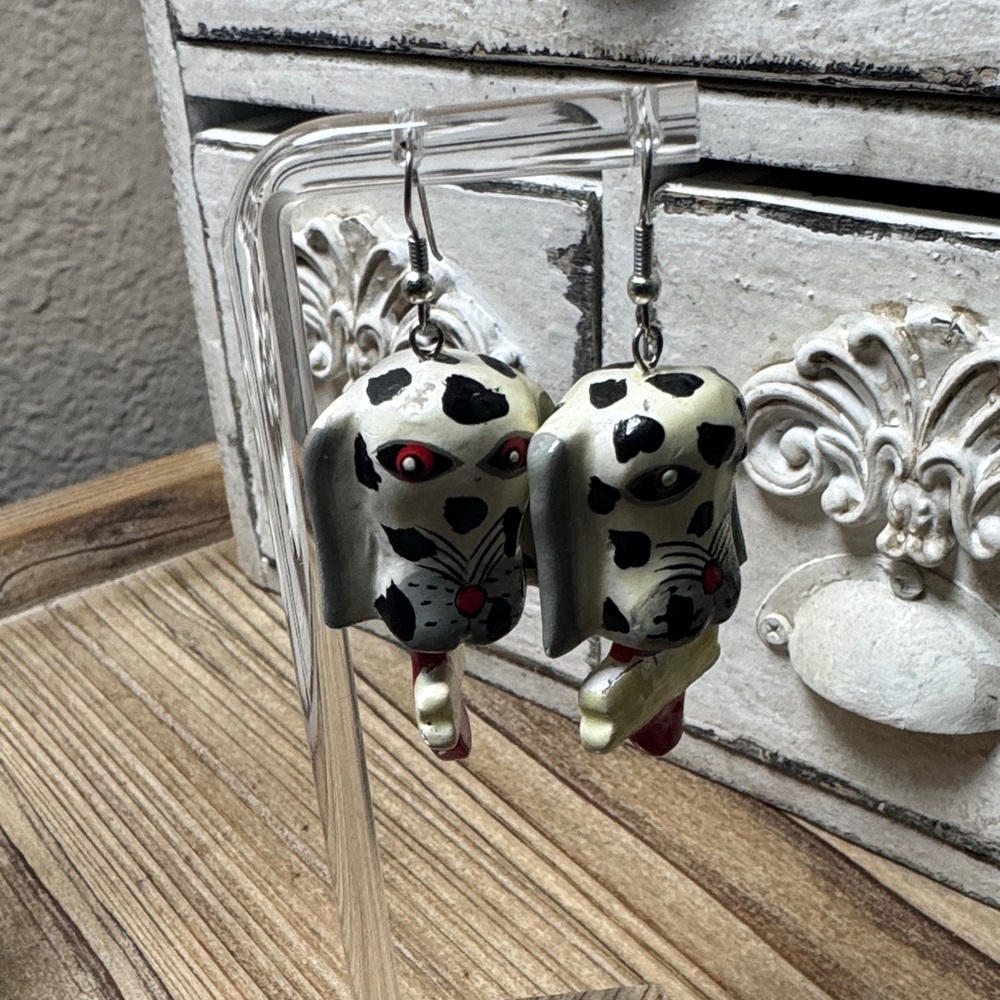 020.Costume custom Dalmatian Dog Earrings